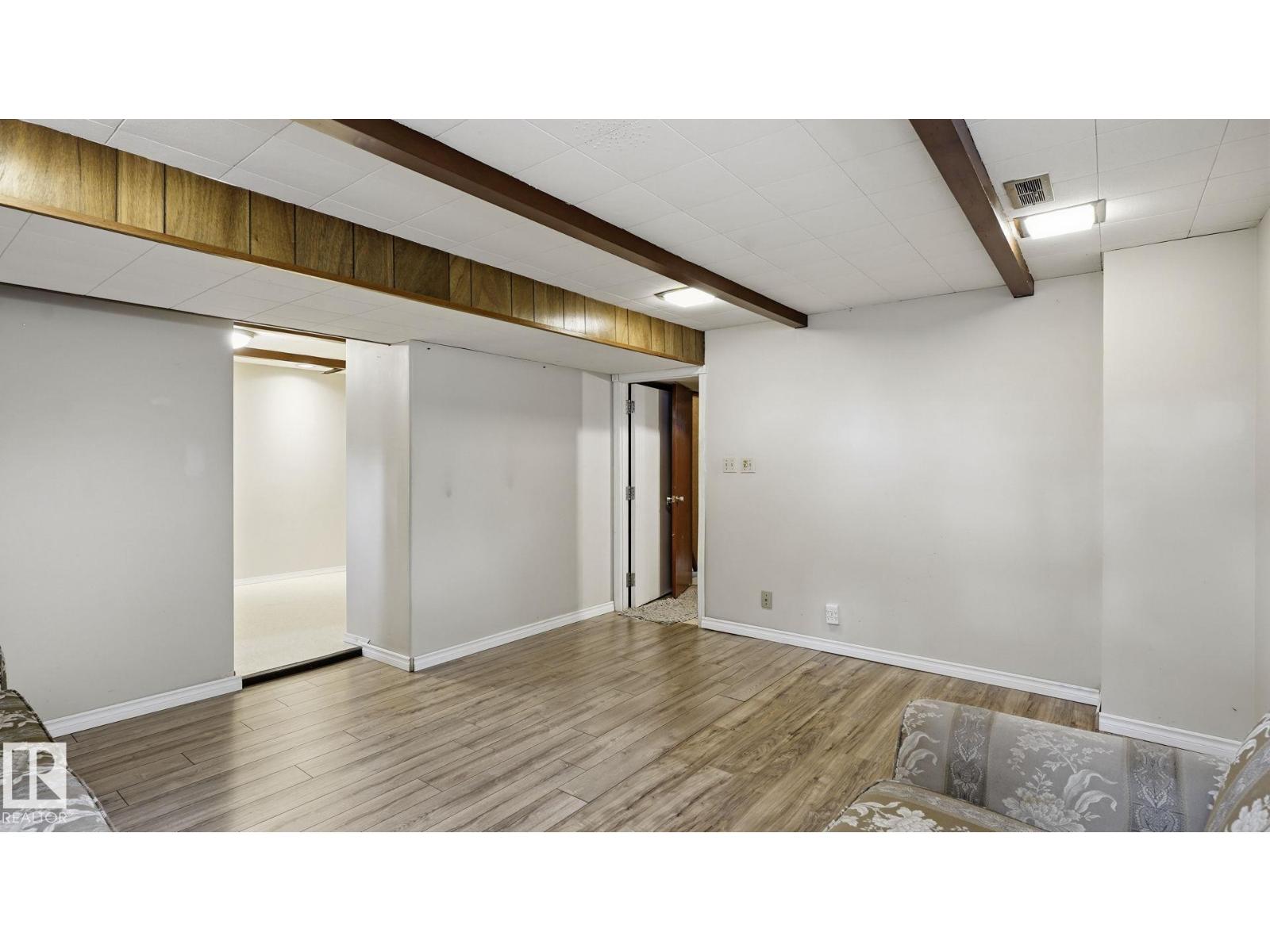 13008 105 ST NW NW - 22