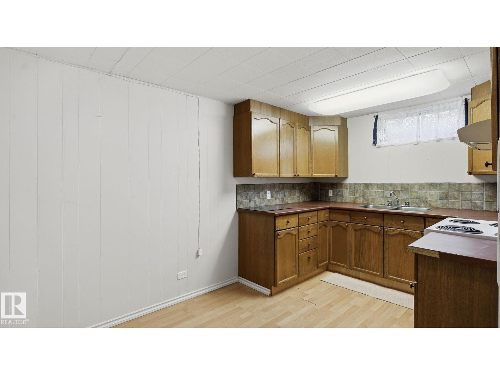 13008 105 ST NW NW - 24