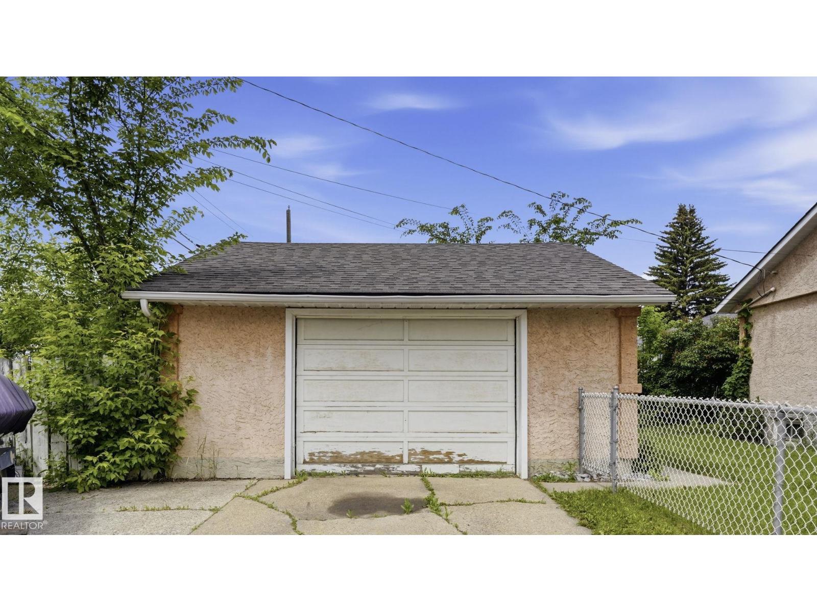 13008 105 ST NW NW - 37