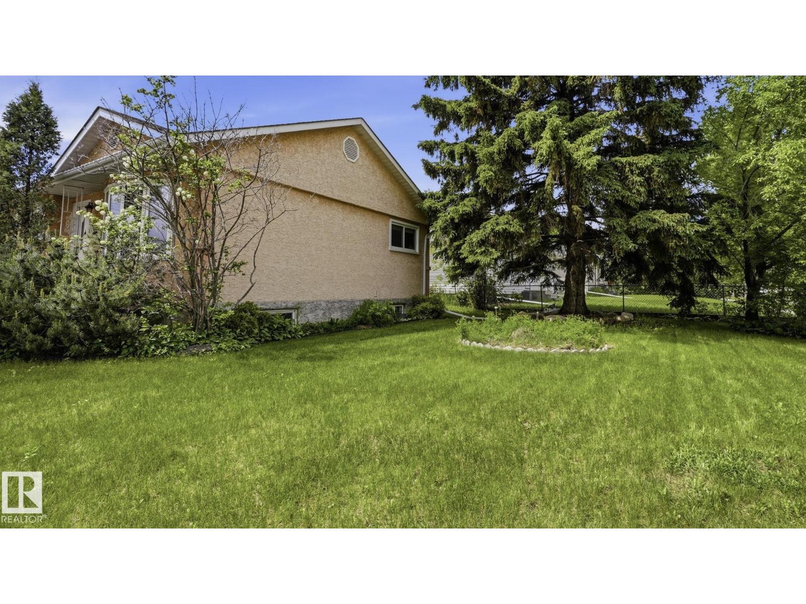 13008 105 ST NW NW - 39