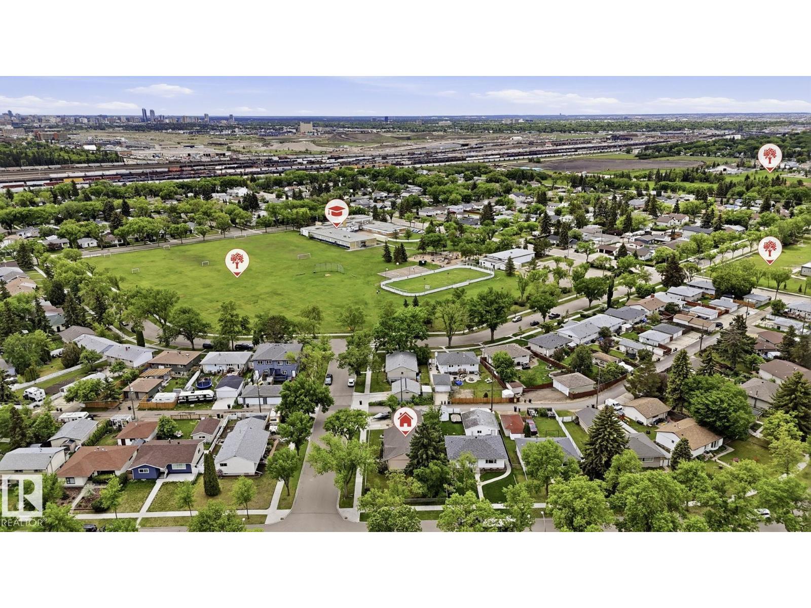 13008 105 ST NW NW - 44