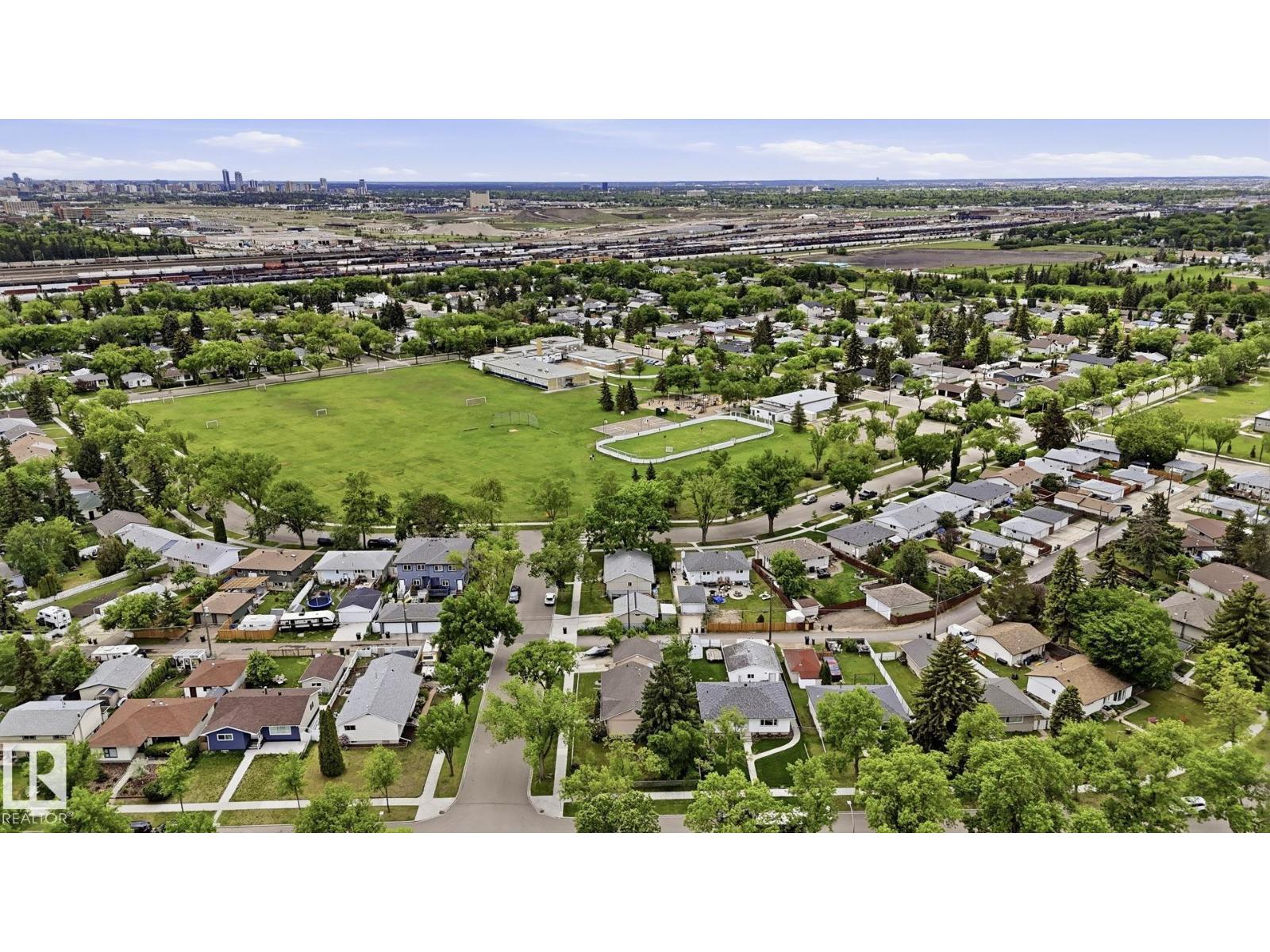 13008 105 ST NW NW - 45