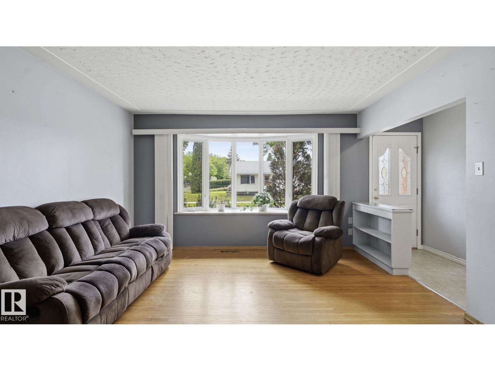 13008 105 ST NW NW - 7