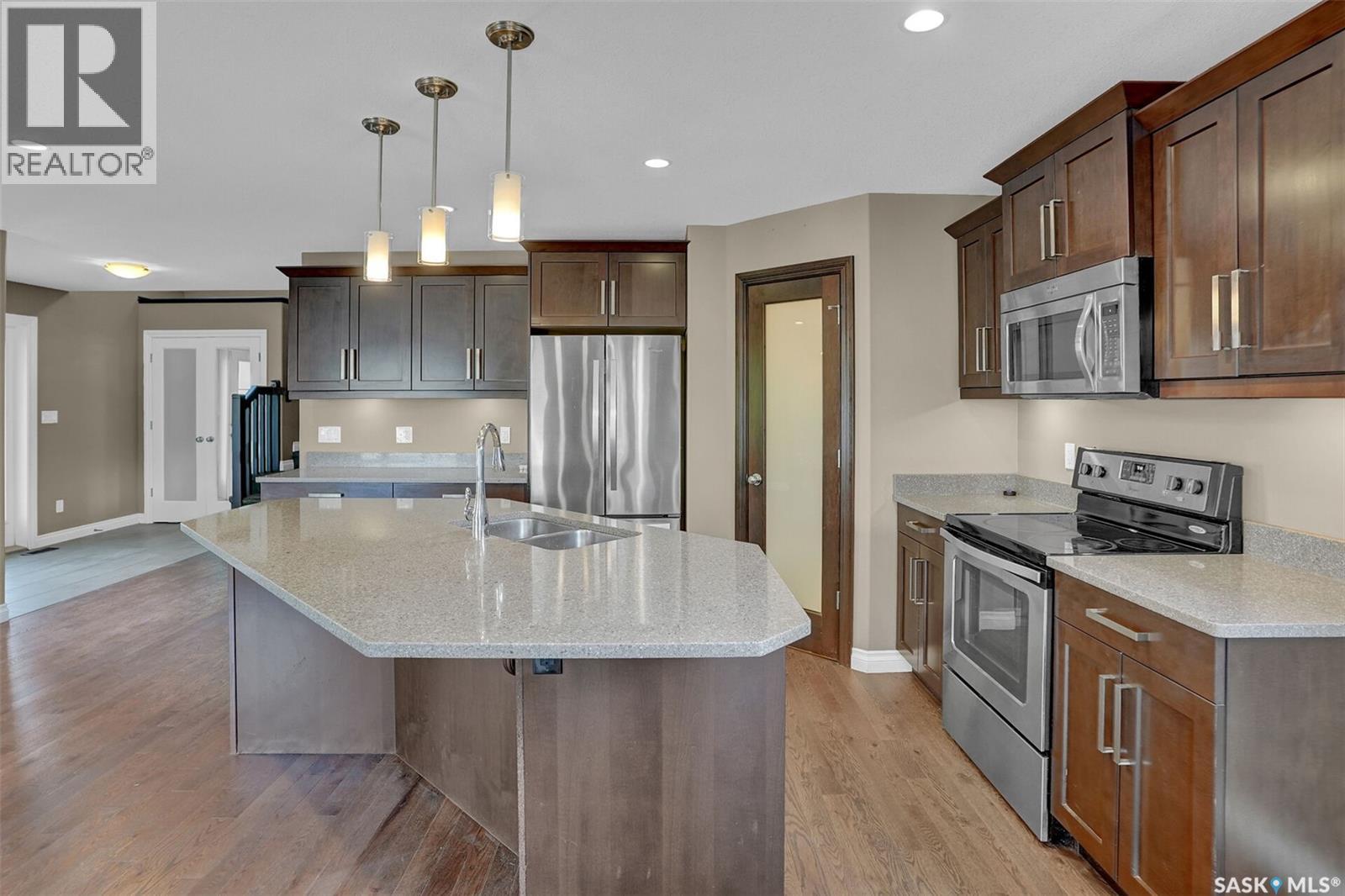 5460 McKenna CRESCENT - 10