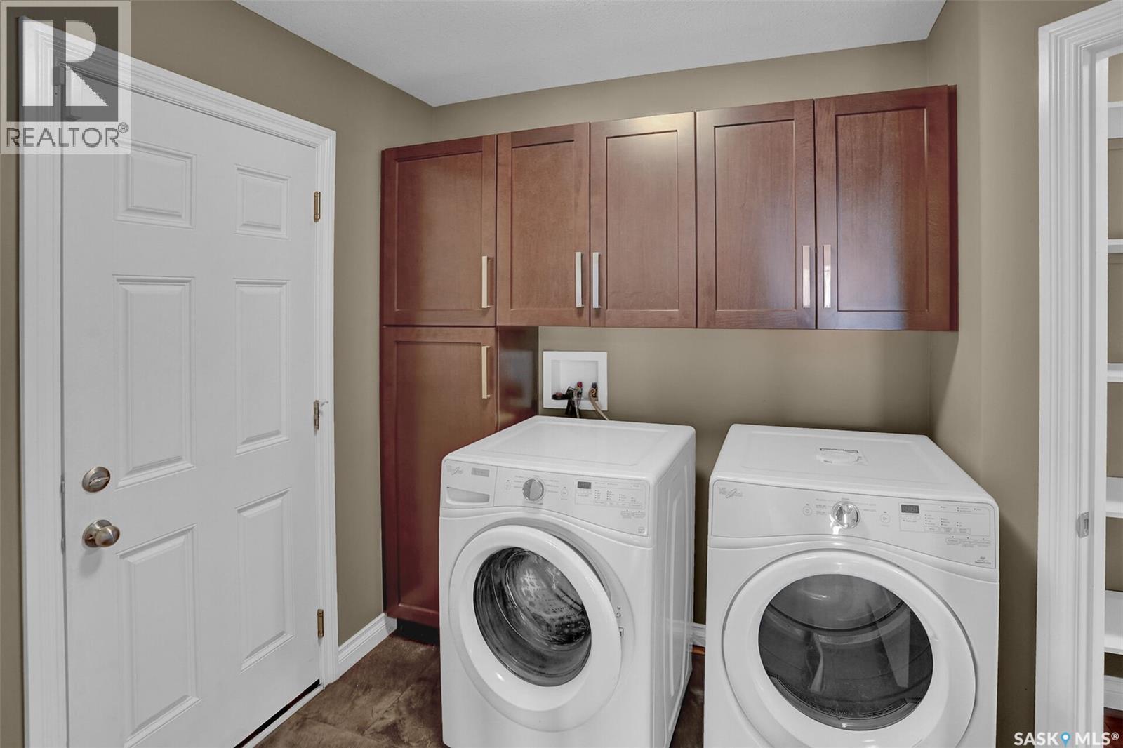 5460 McKenna CRESCENT - 16