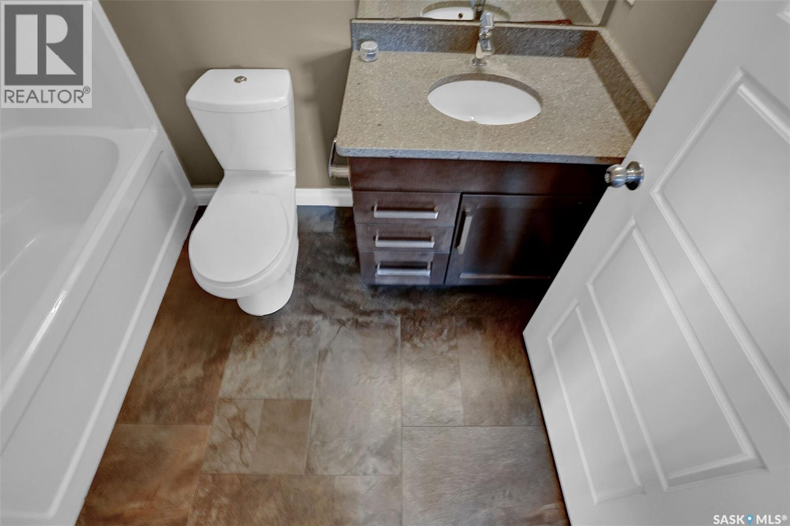 5460 McKenna CRESCENT - 24