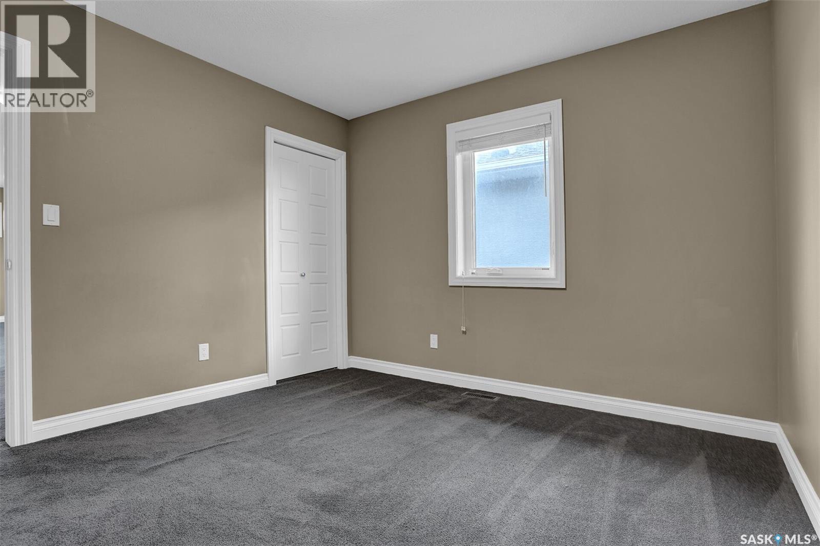 5460 McKenna CRESCENT - 29
