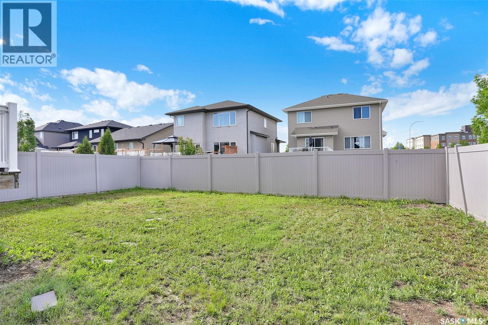 5460 McKenna CRESCENT - 38