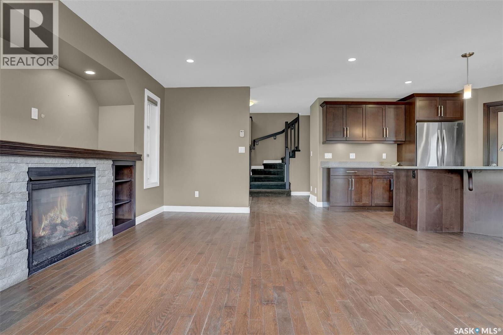 5460 McKenna CRESCENT - 9
