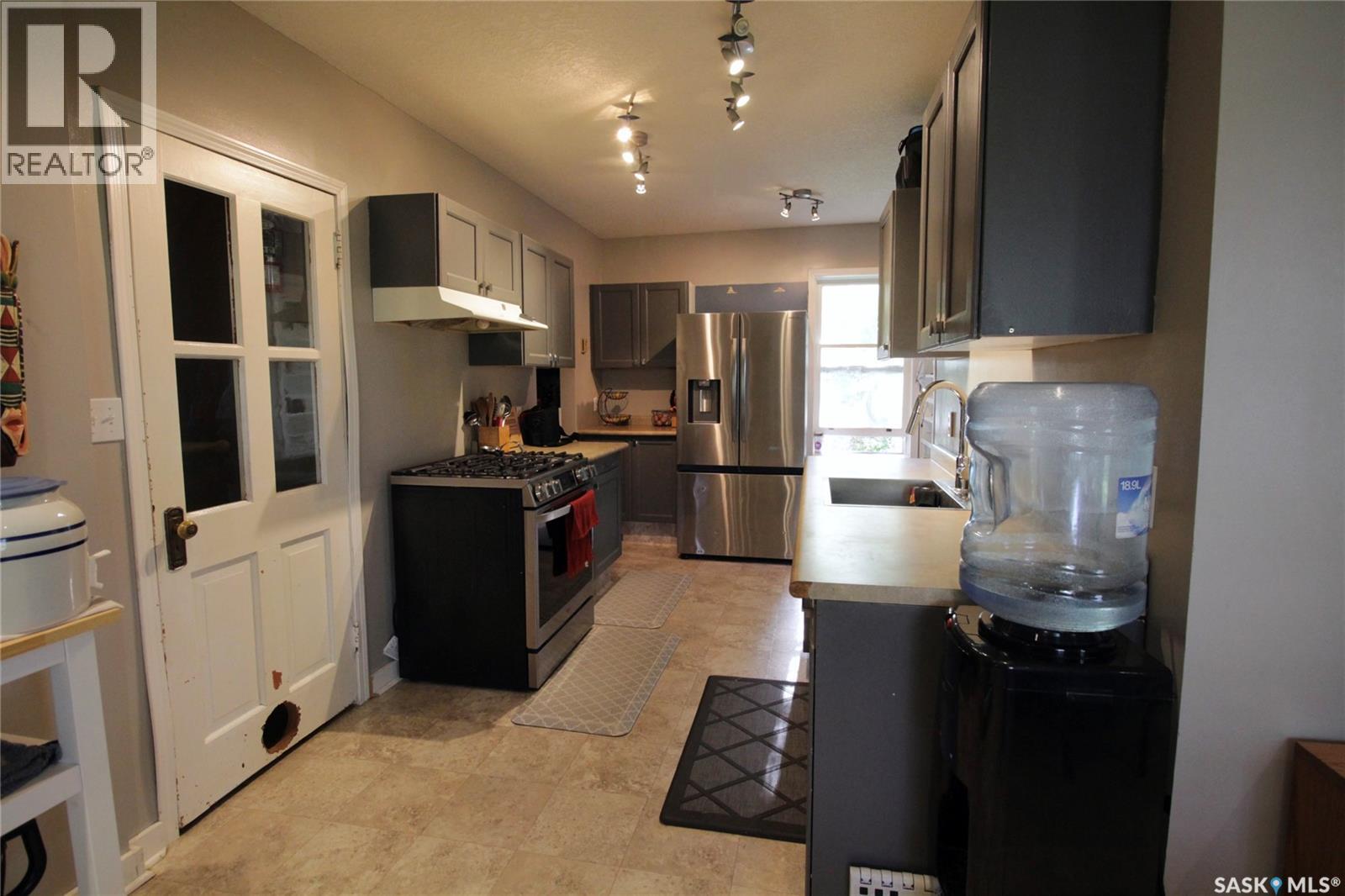 Trim Acreage - 10