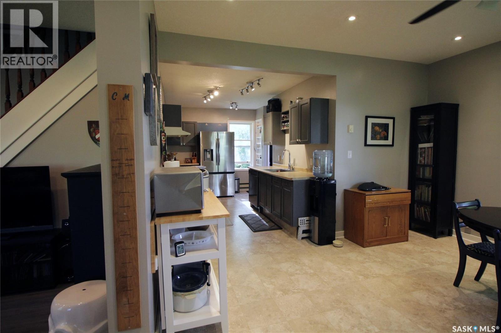 Trim Acreage - 9