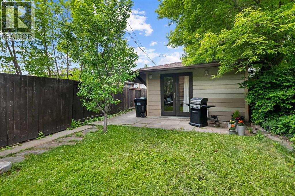 2521 16A Street NW — photo 39