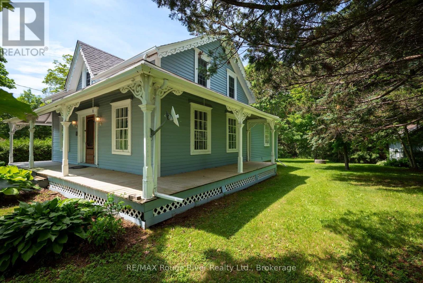 3784 BURNHAM STREET N - 2