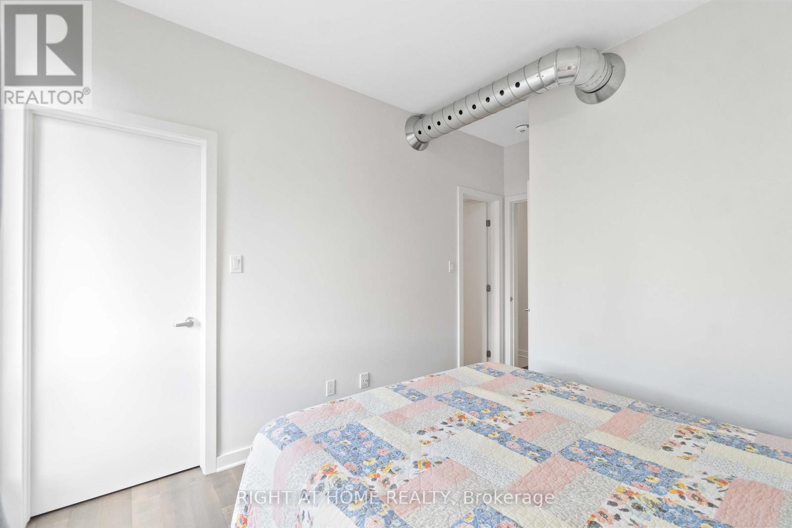 #305 22 PERKINS STREET - 13