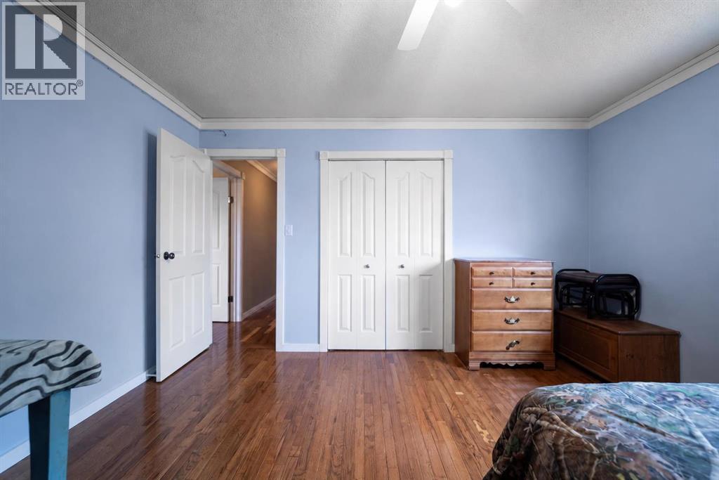 106 Martin Avenue — photo 28