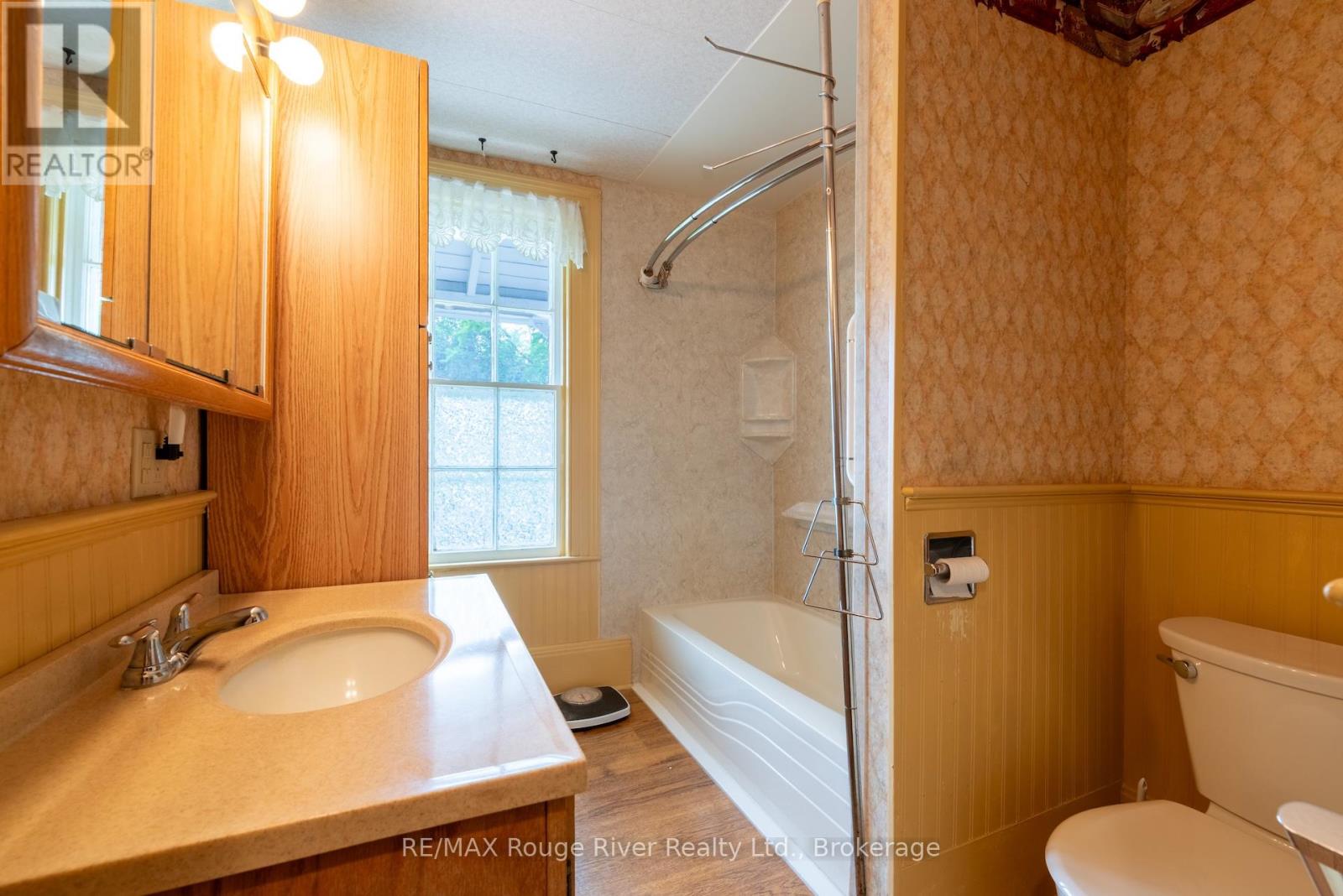3784 BURNHAM STREET N - 19