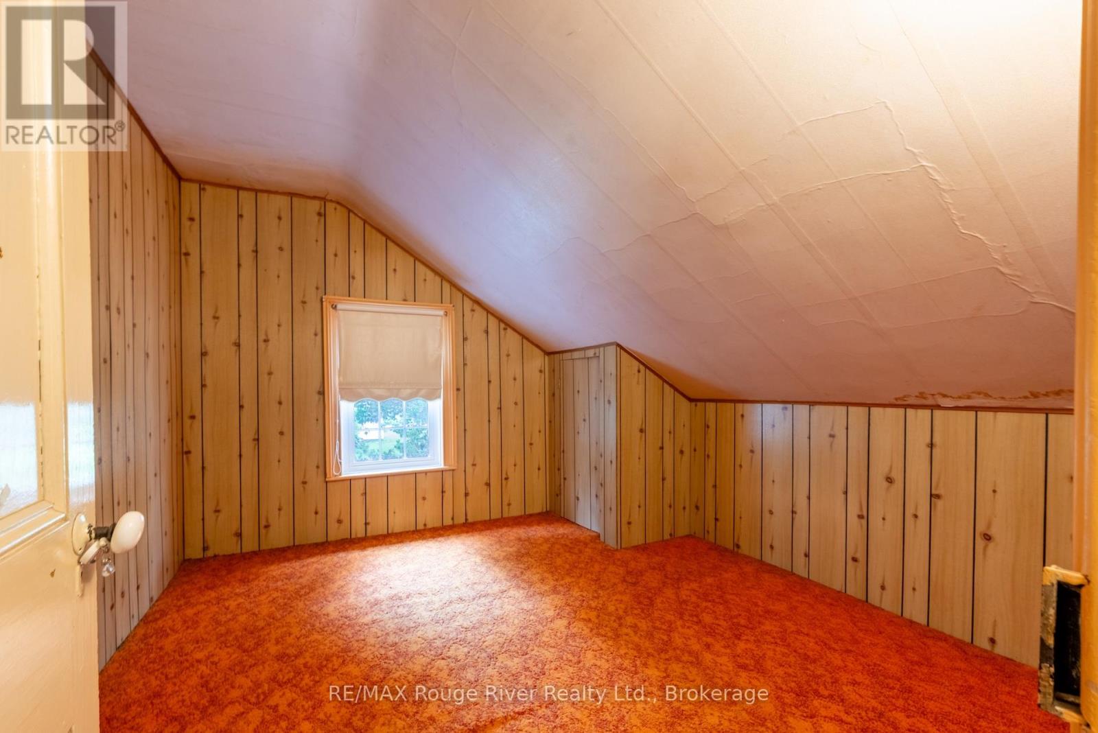 3784 BURNHAM STREET N - 23