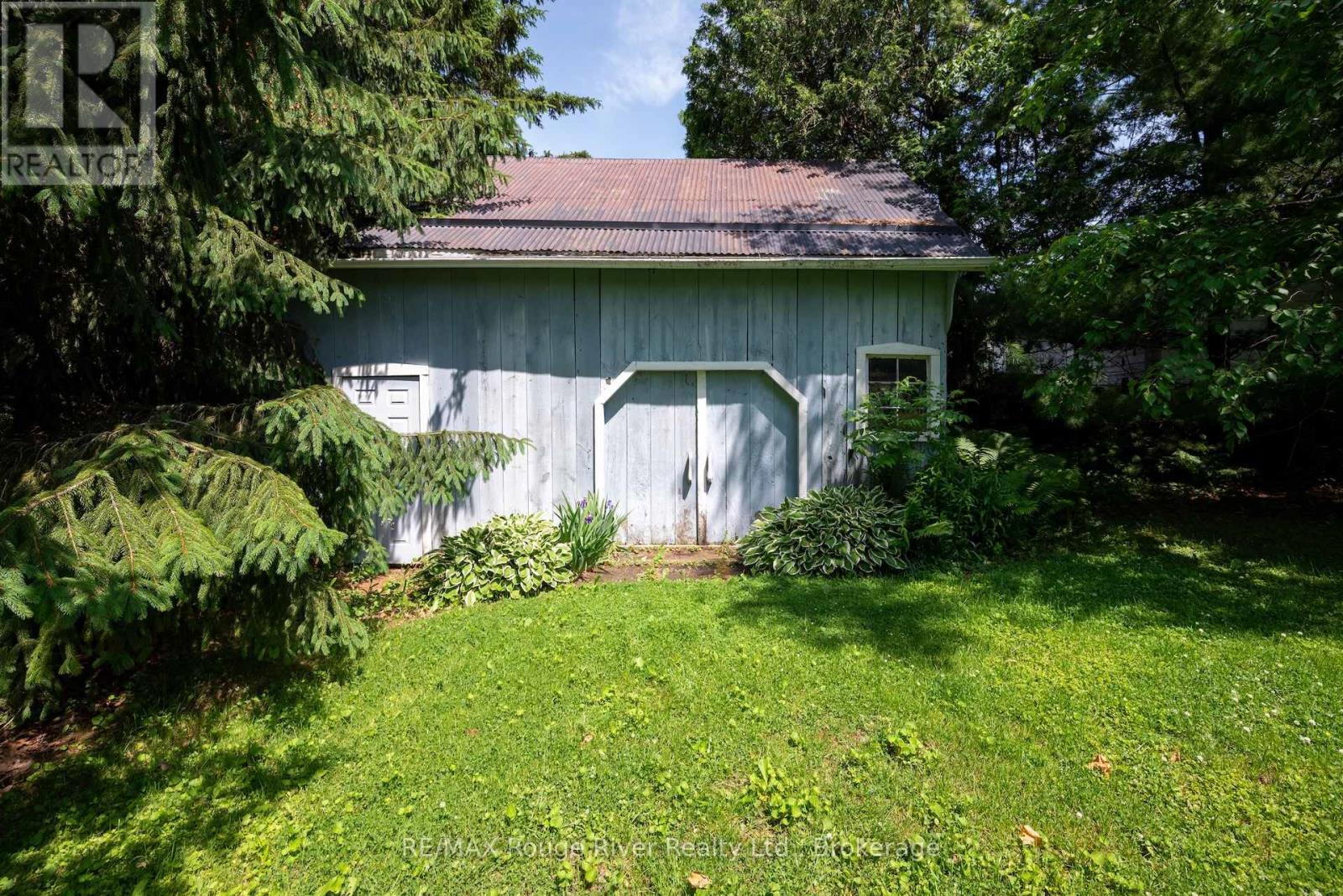 3784 BURNHAM STREET N - 28