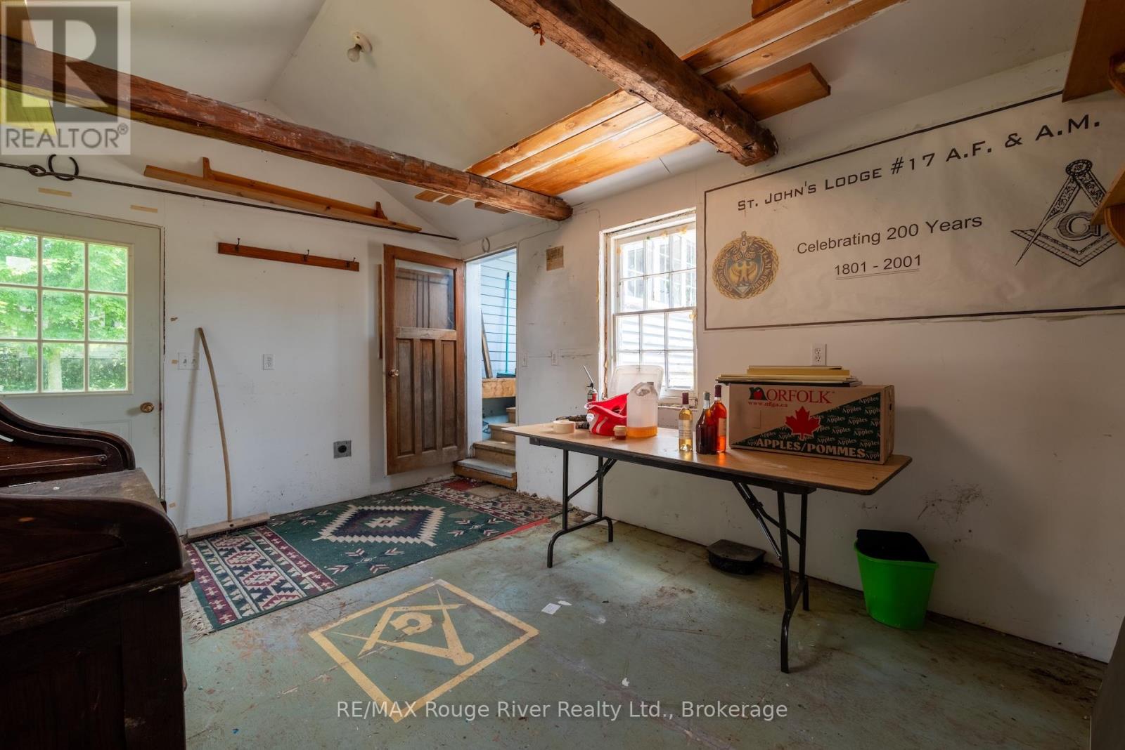 3784 BURNHAM STREET N - 30