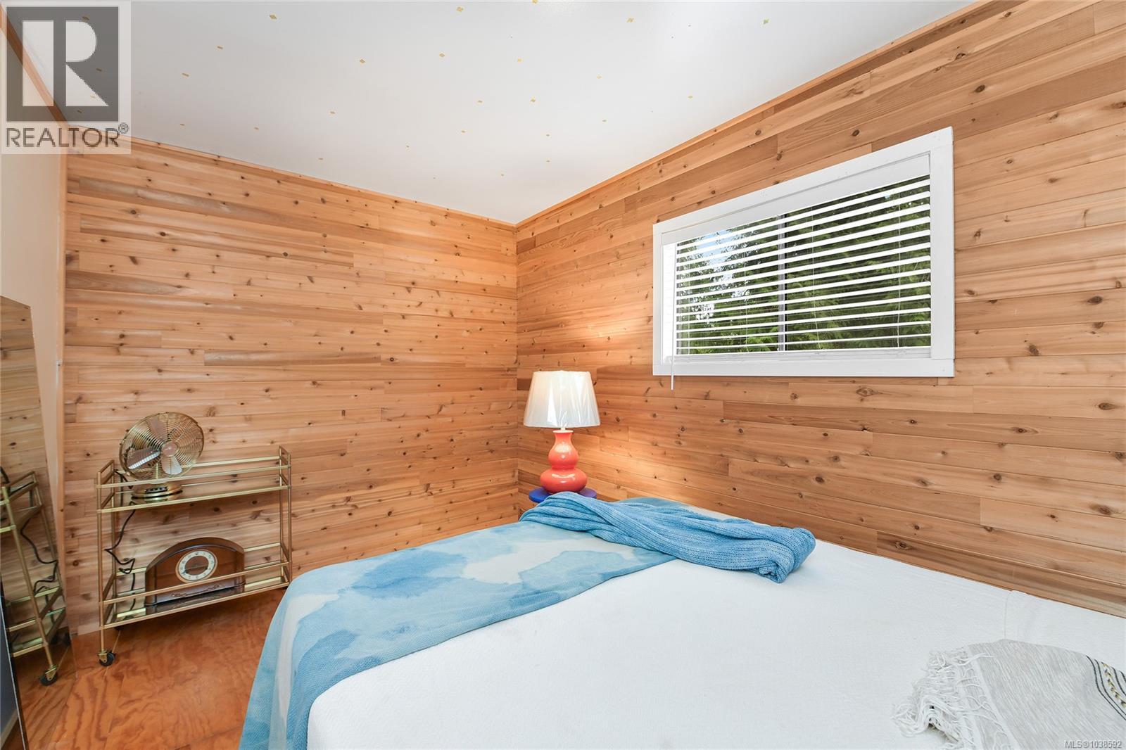  222 Skana Gate Road, Mayne Island