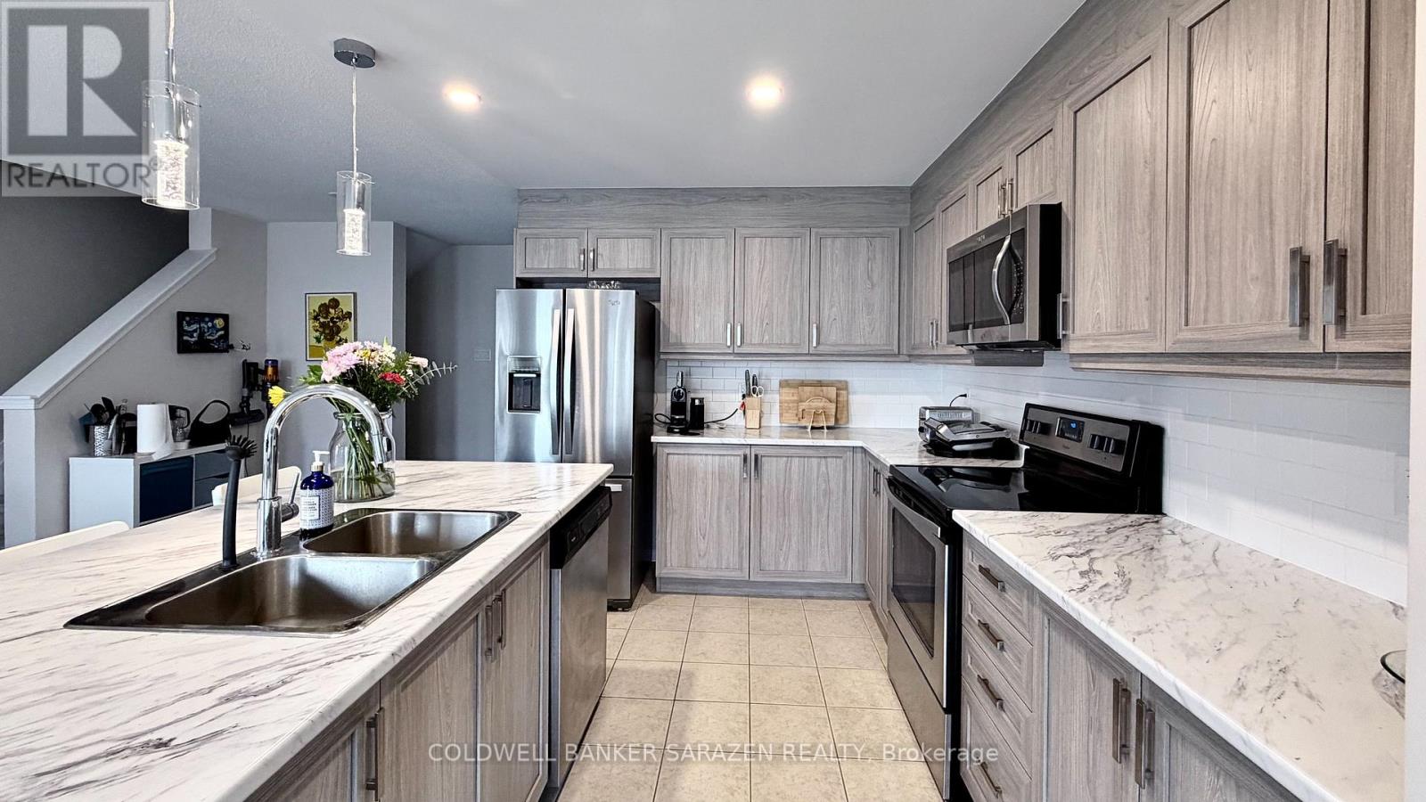 2 Bed, 2 Bath House for Rent in Ottawa – 857 ELEMENT PRIVATE, Ottawa – MLS# X13426126 - Image 9