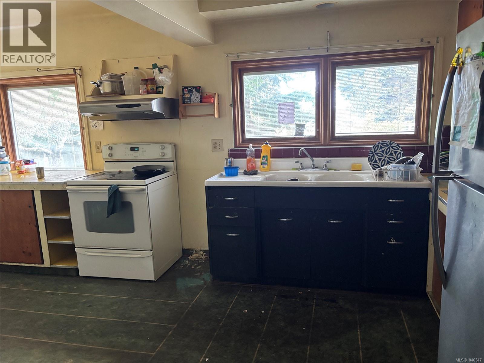 342 Foul Bay Rd - 4
