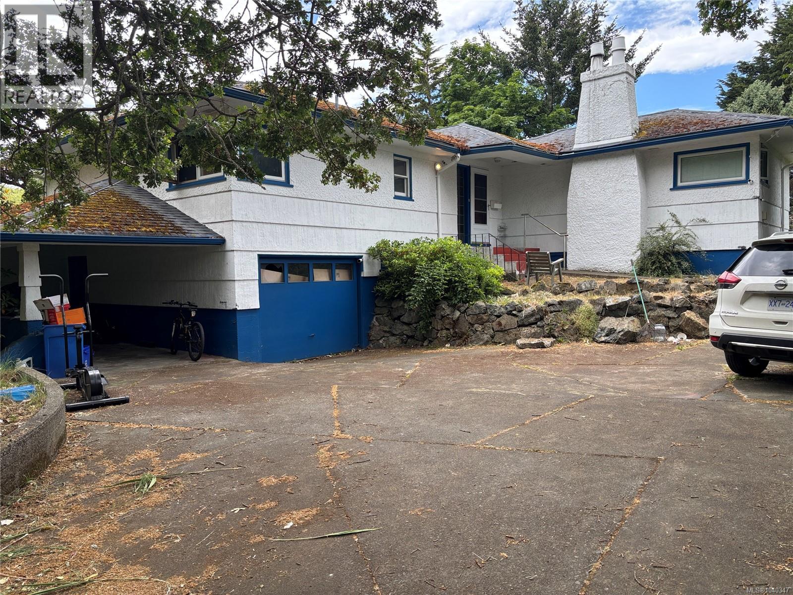342 Foul Bay Rd - 1