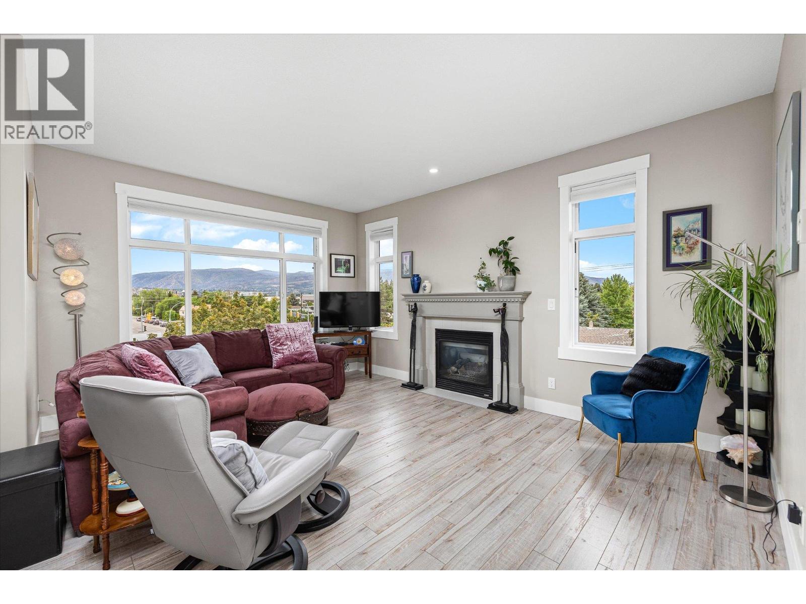#302 1235 KLO Road - 12