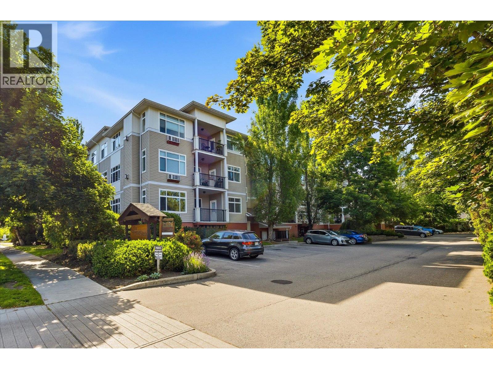 #302 1235 KLO Road - 1