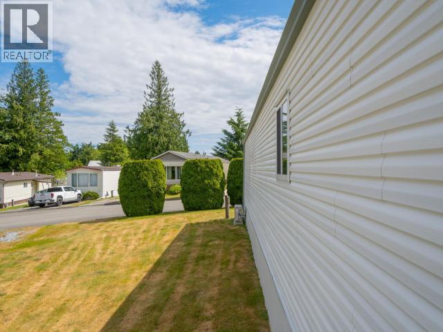 68-7624 DUNCAN STREET, Powell River