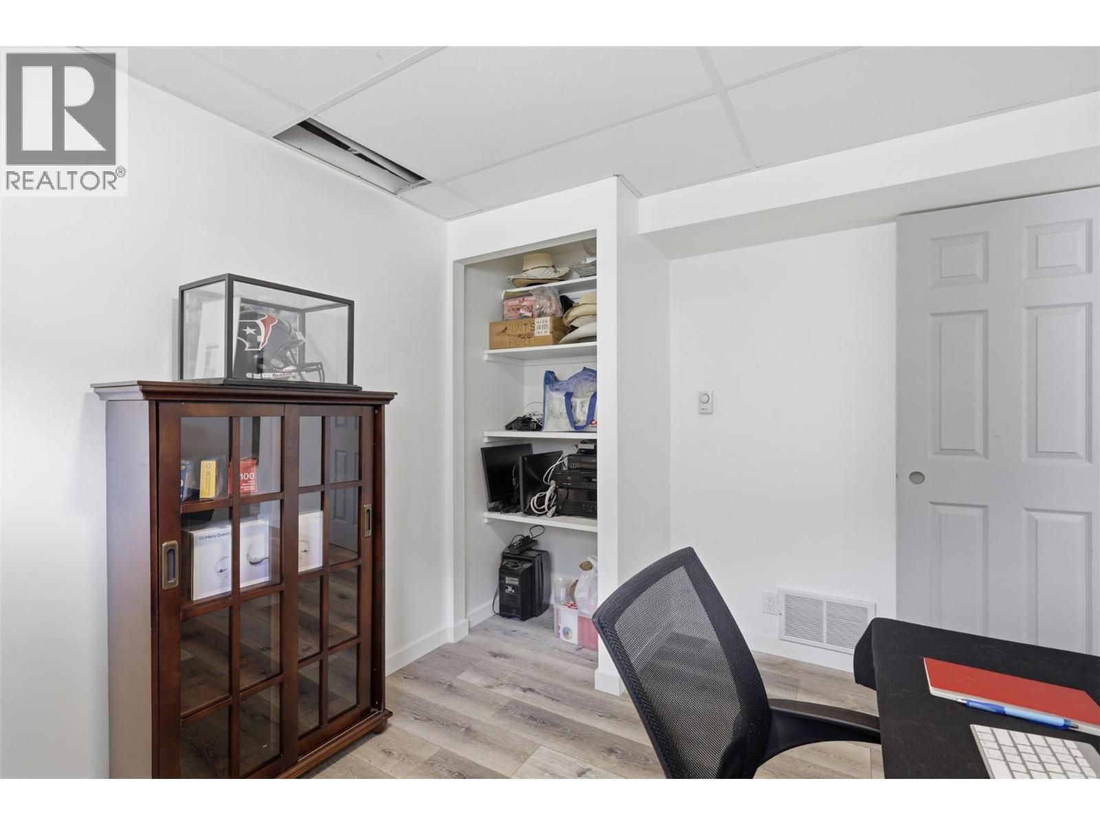 1322 Lamar Drive - 34