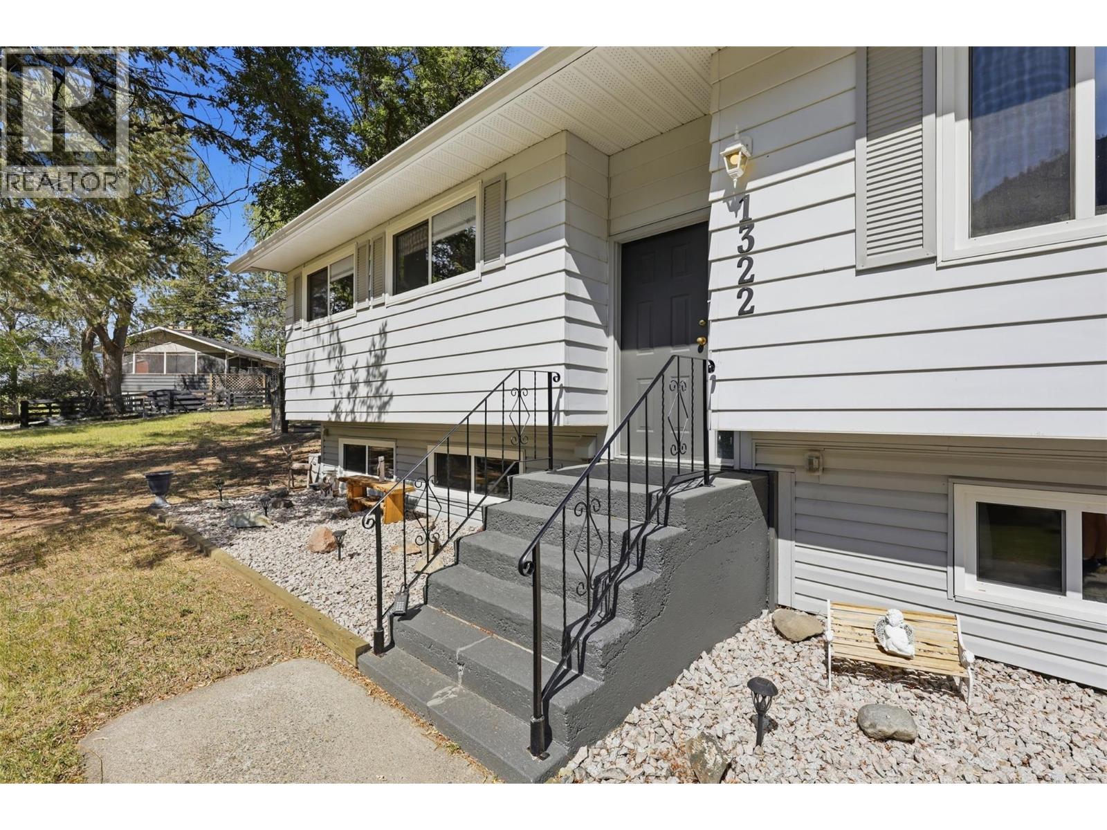 1322 Lamar Drive - Image 2