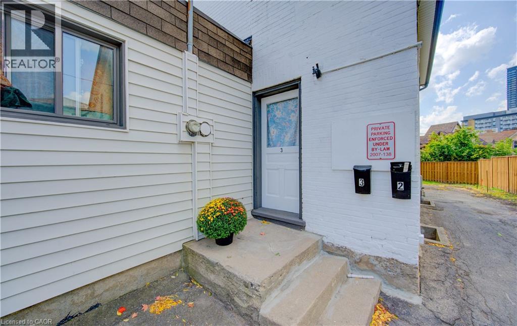 233 LANCASTER Street E - 15