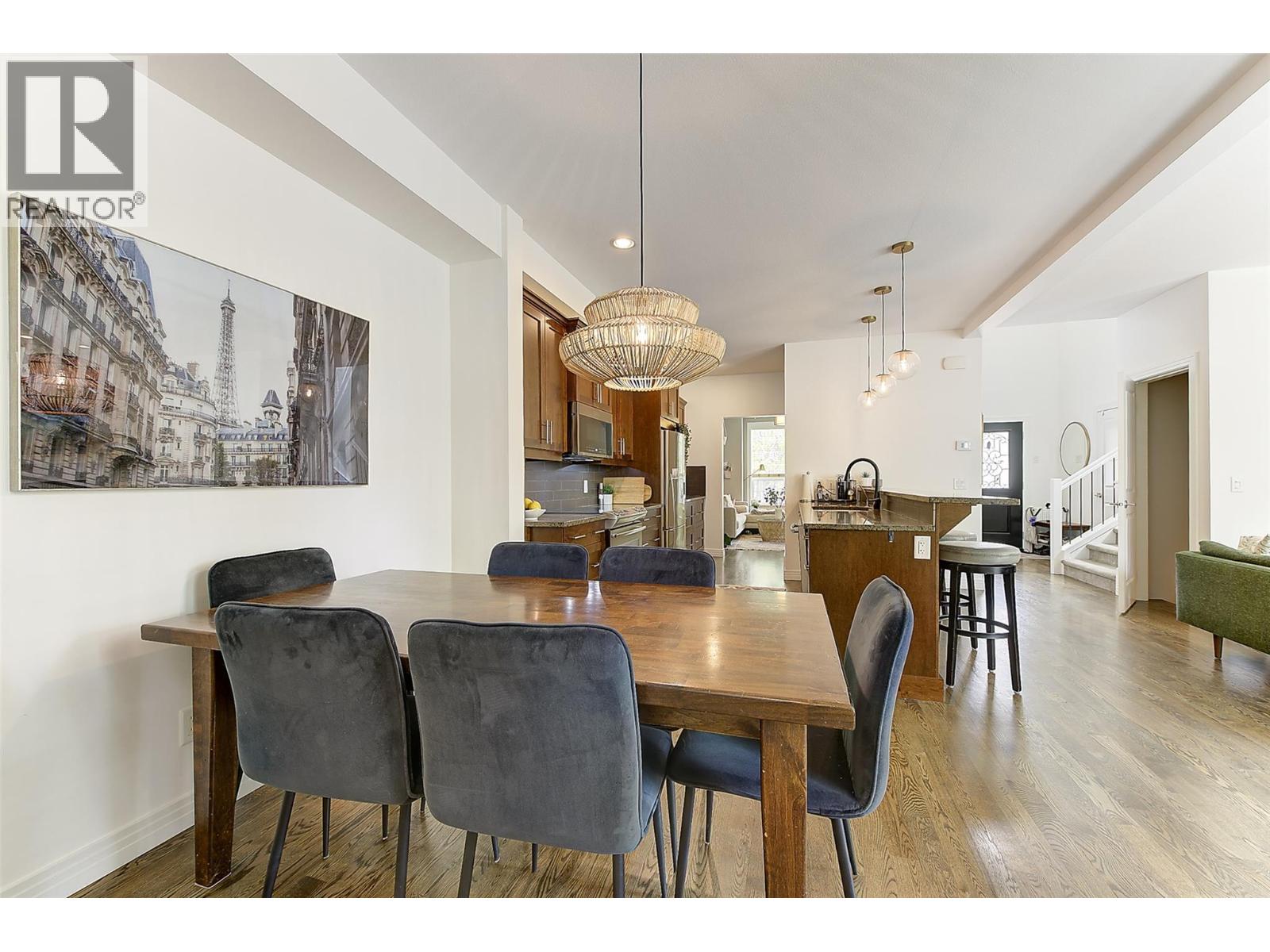 #19 328 Providence Avenue - 7