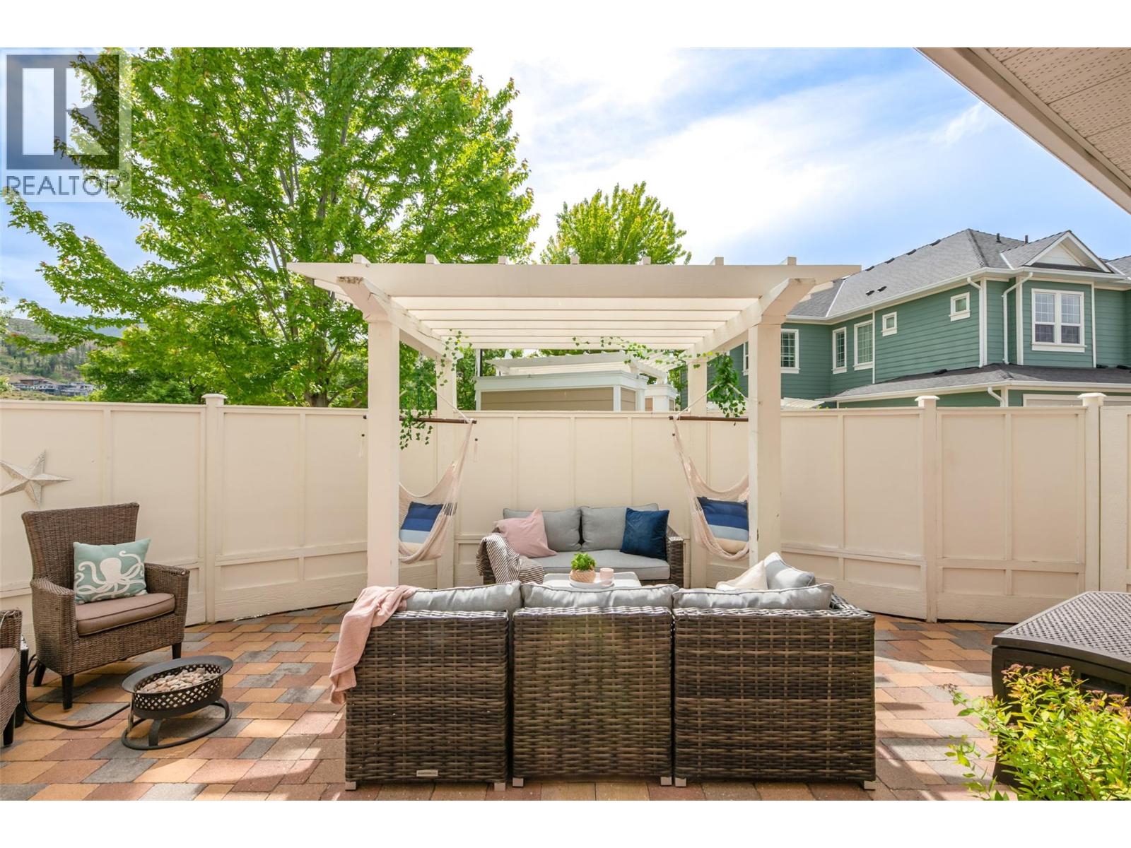 #19 328 Providence Avenue - 16