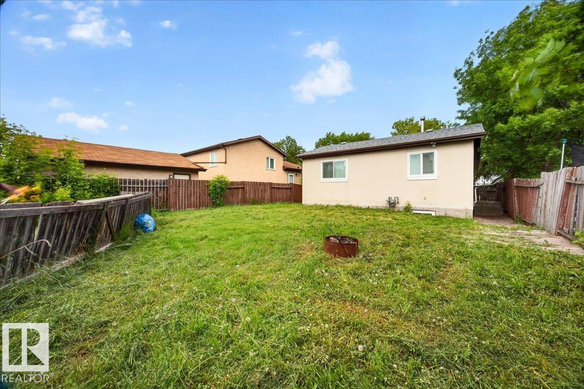 16904 91 ST NW - 45