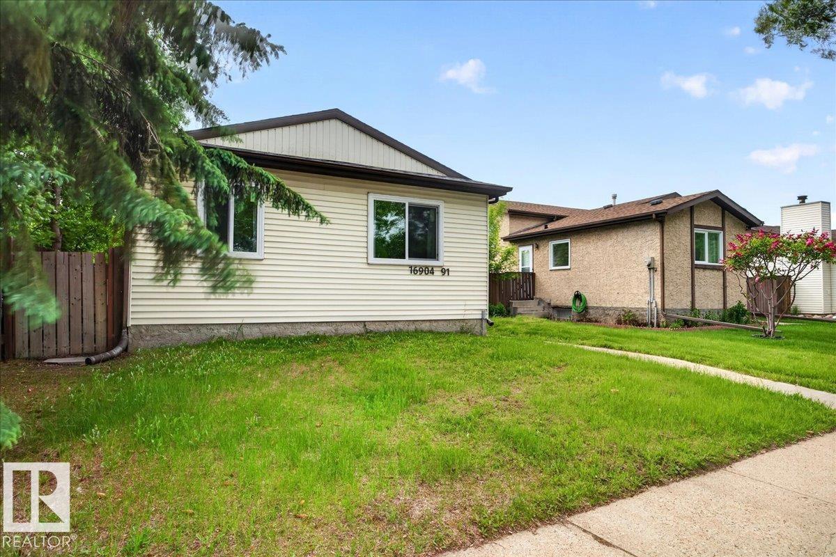 16904 91 ST NW - 5
