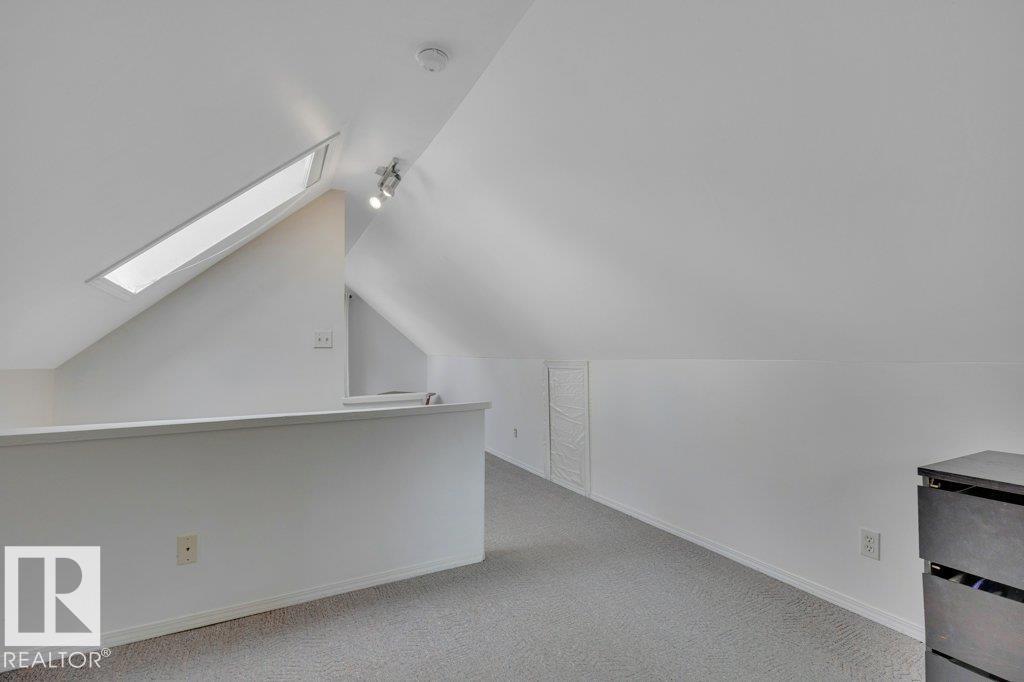 4405 51St — photo 38