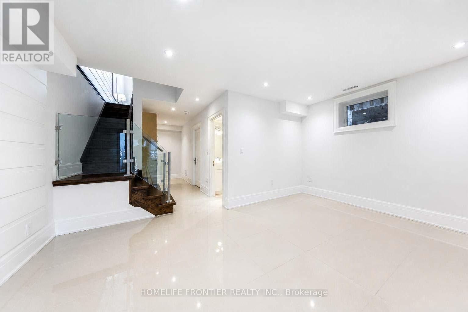 82 CAMERON AVENUE - 36