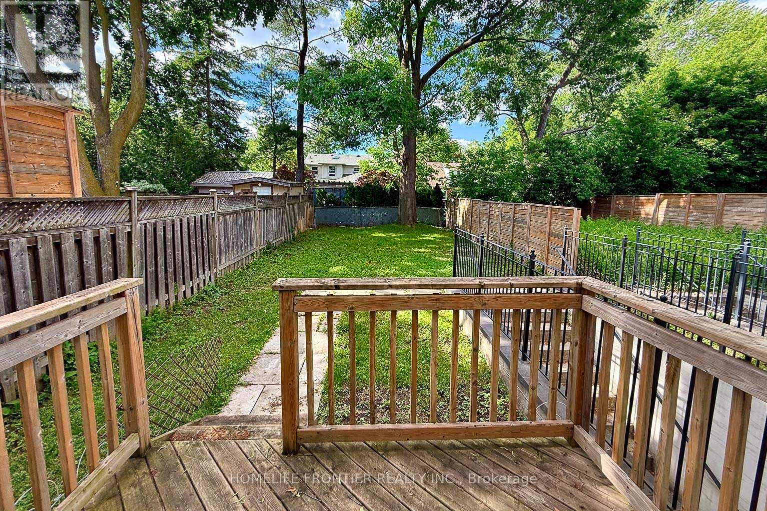 82 CAMERON AVENUE - 42