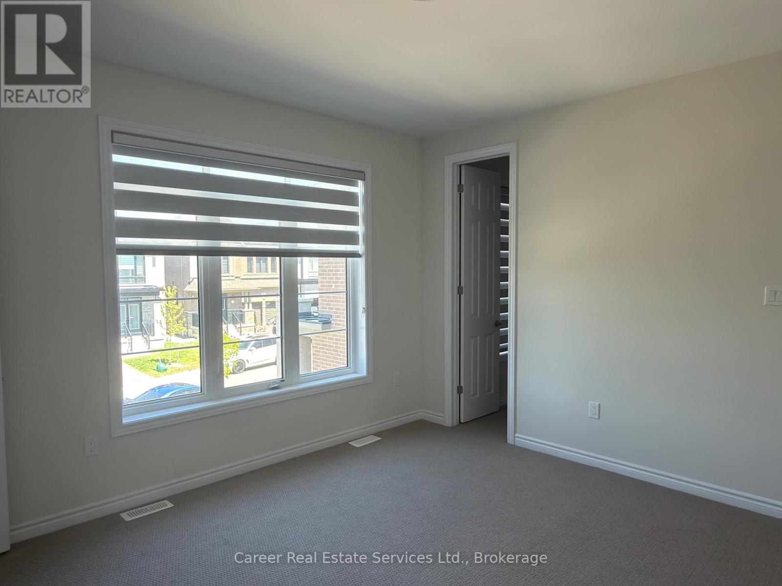 1 WATERFRONT CRESCENT - 25