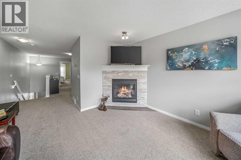 w/Gas Fireplace