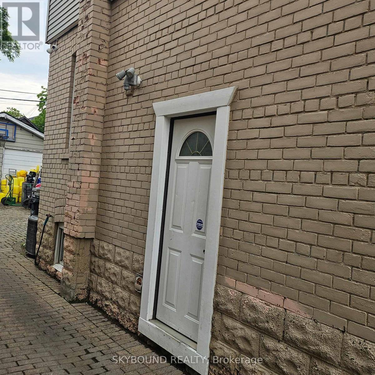 387 HOPEWELL AVENUE - Image 2