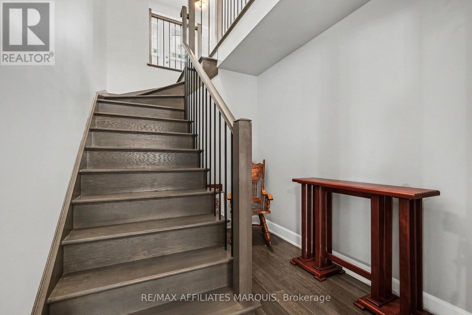 97 GOLF CLUB ROAD - 36