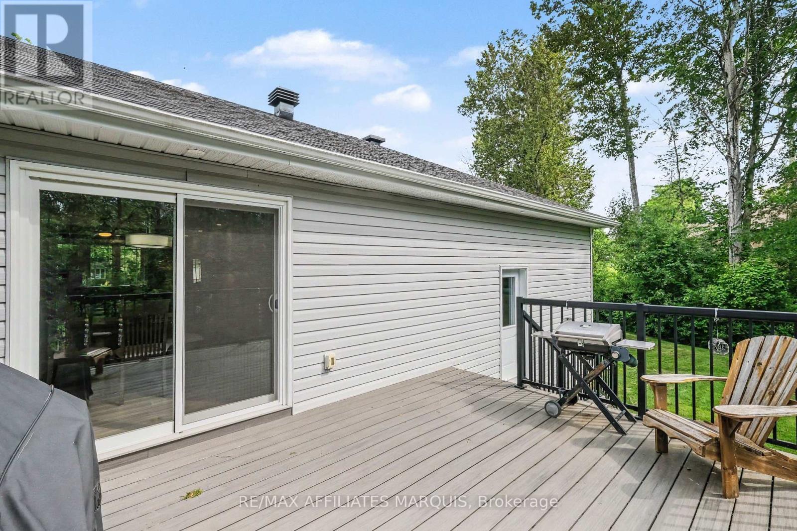 97 GOLF CLUB ROAD - 42