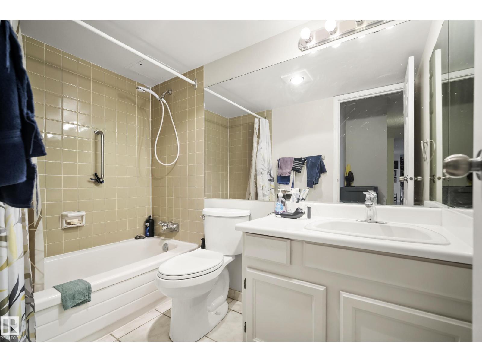 #906 12141 JASPER AV NW — photo 22
