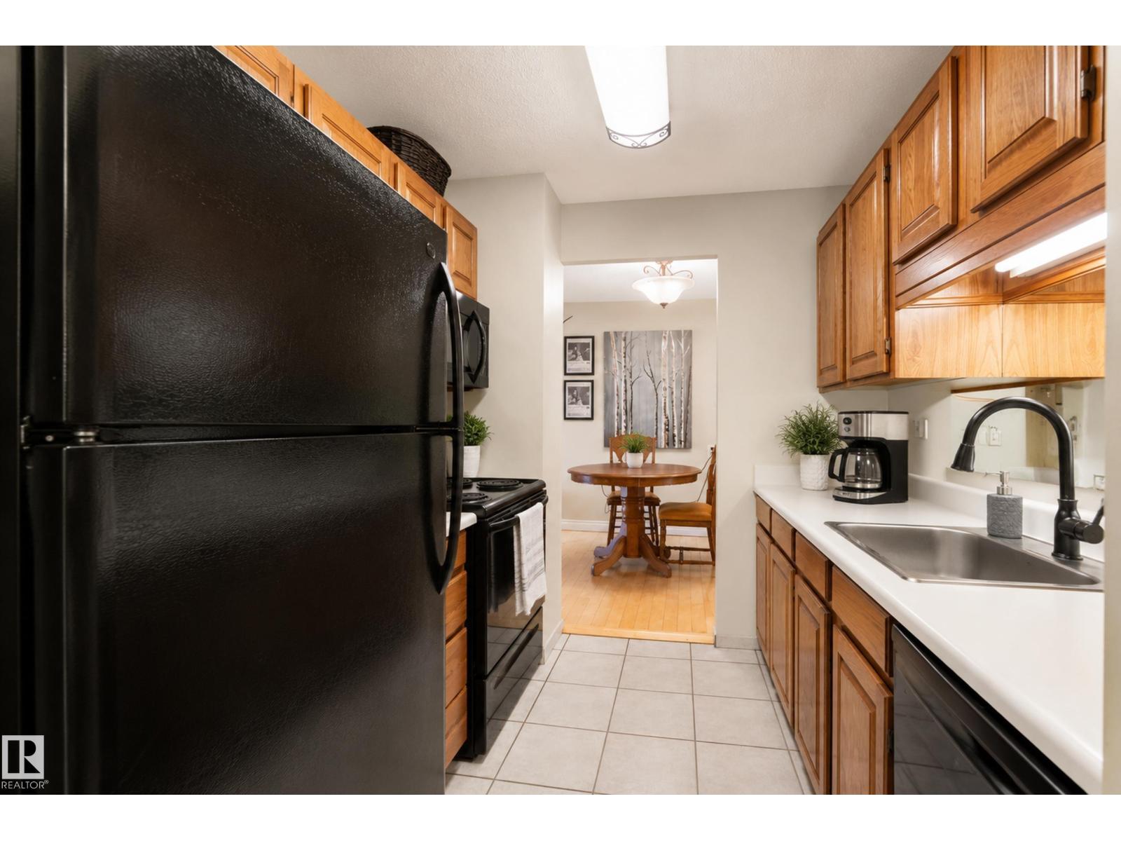 #906 12141 JASPER AV NW — photo 6