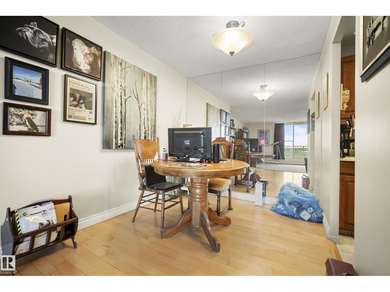 #906 12141 JASPER AV NW — photo 9