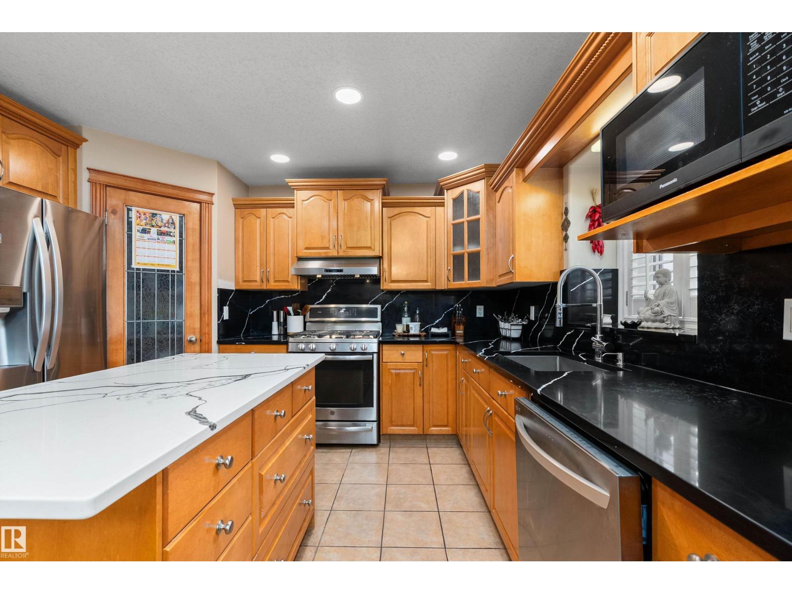 1115 68 ST SW — photo 23
