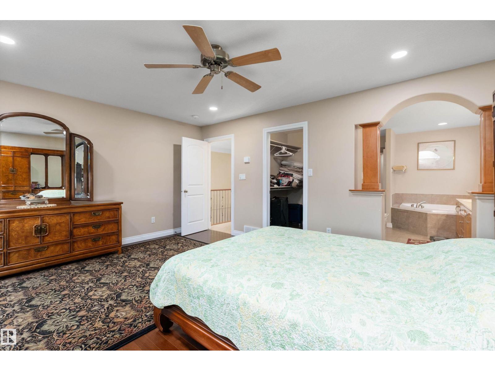 1115 68 ST SW — photo 32